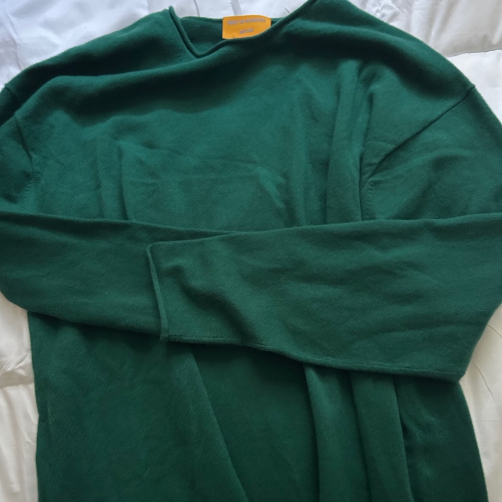 COPY - Guest in residence crewneck sweater